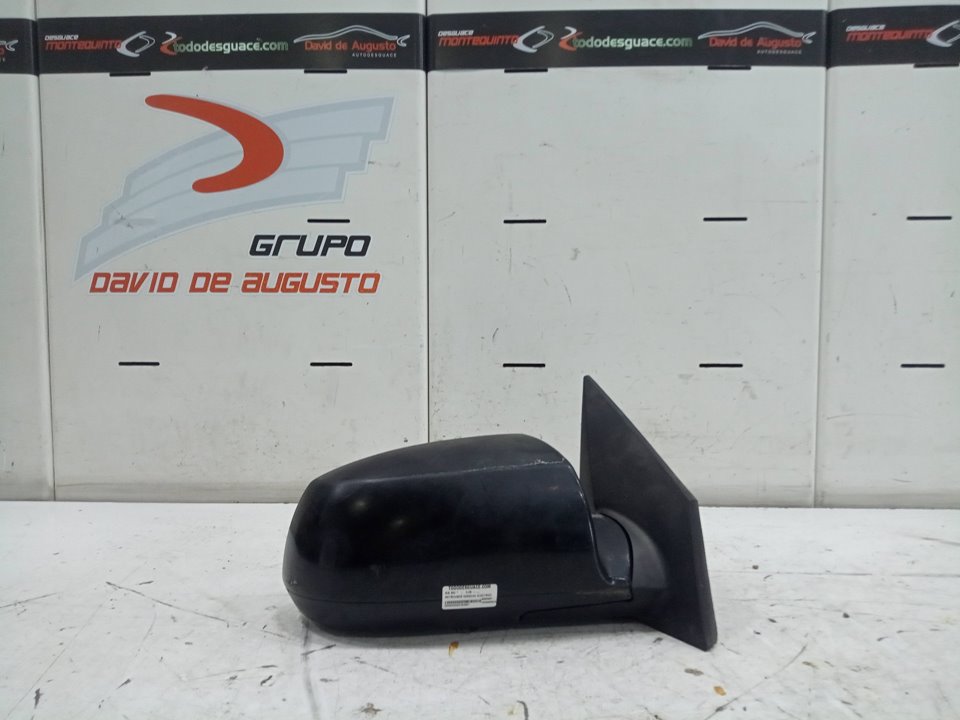 RETROVISOR DERECHO ELECTRICO