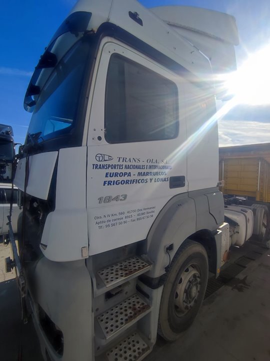 MERCEDES-BENZ AXOR 2 C 4-ACHSER 32T BM 942 (09.04->) 3243  8x4/4   OM 457 LA L (Largo) Motor 12,0 Ltr. - 315 kW R6 Diesel (OM 457 LA)