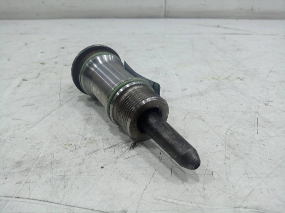 CABEZAL INYECCION RENAULT PREMIUM DISTRIBUTION Fg 4x2 Corto