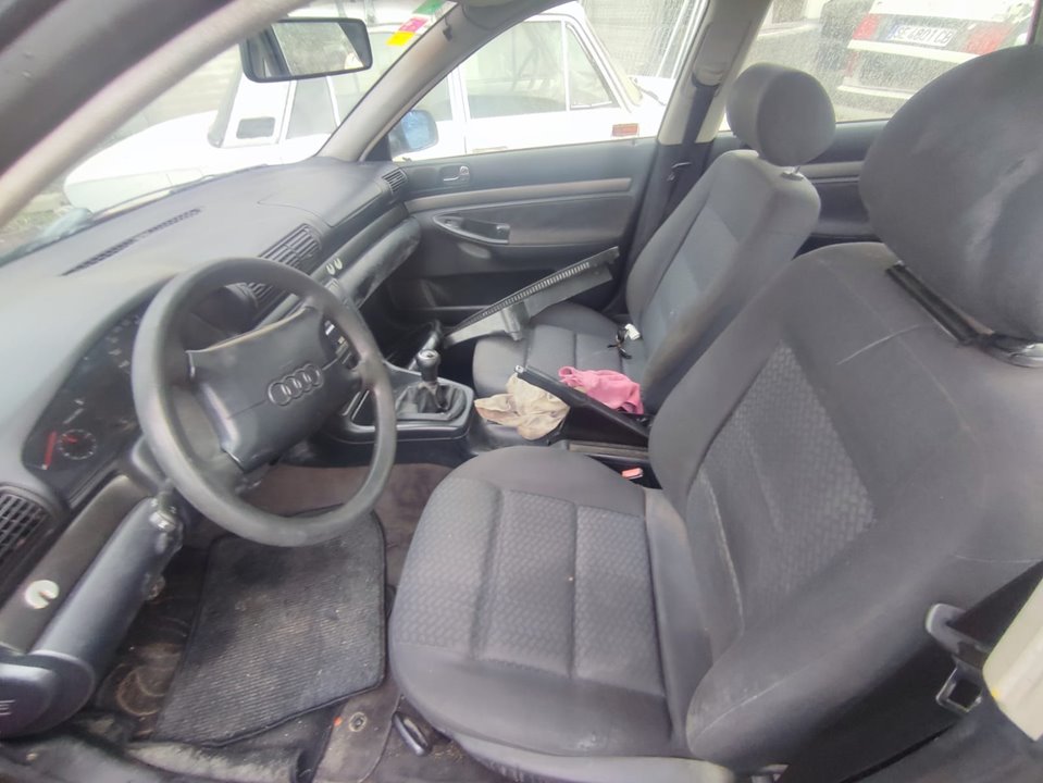 AUDI A4 BERLINA (B5) 1.9 TDI Motor 1,9 Ltr. - 66 kW TDI
