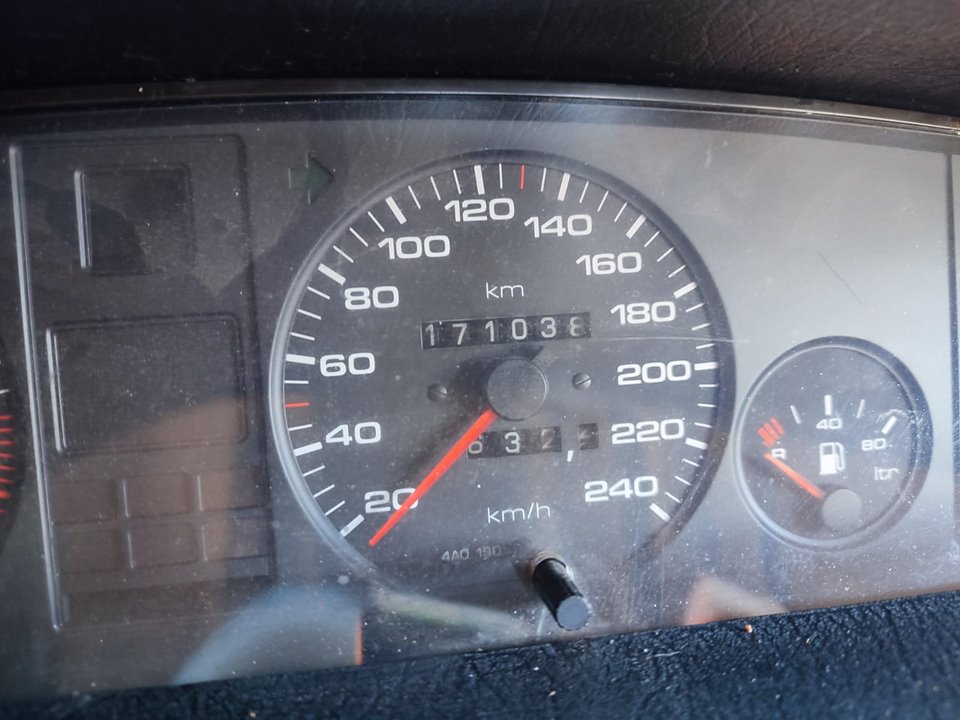 AUDI 100 BERLINA (C4) Básico Motor 2,3 Ltr. - 98 kW