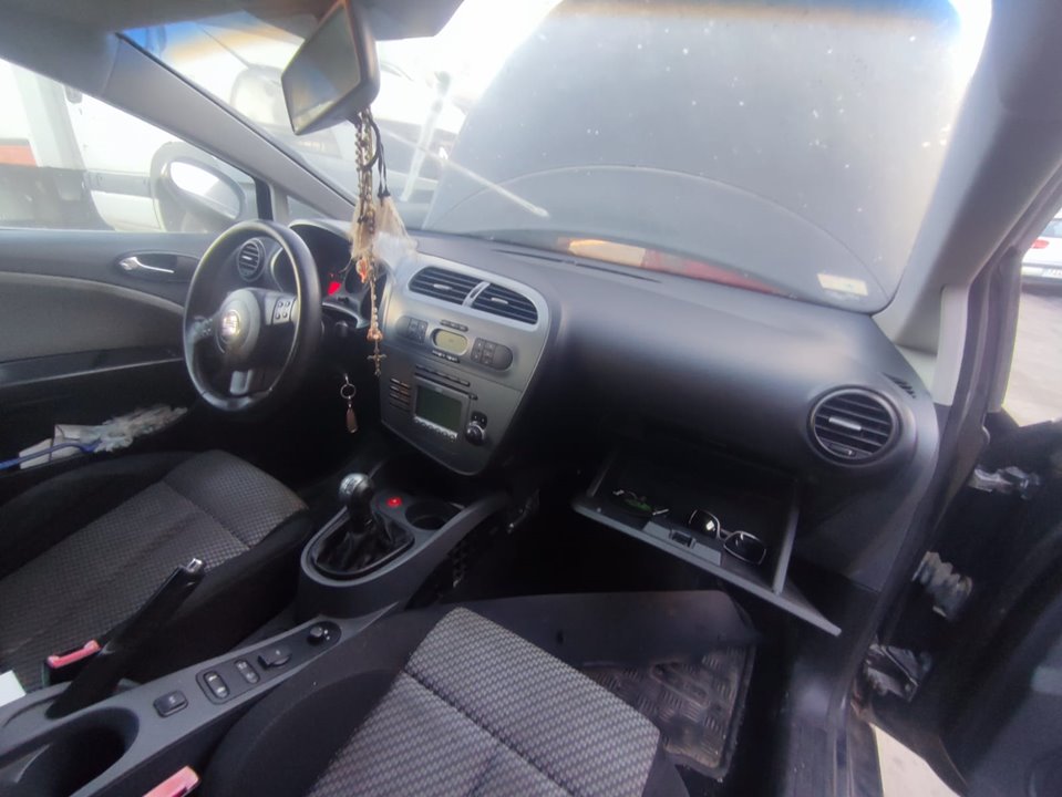 SEAT LEON (1P1) Sport Motor 1,6 Ltr. - 75 kW