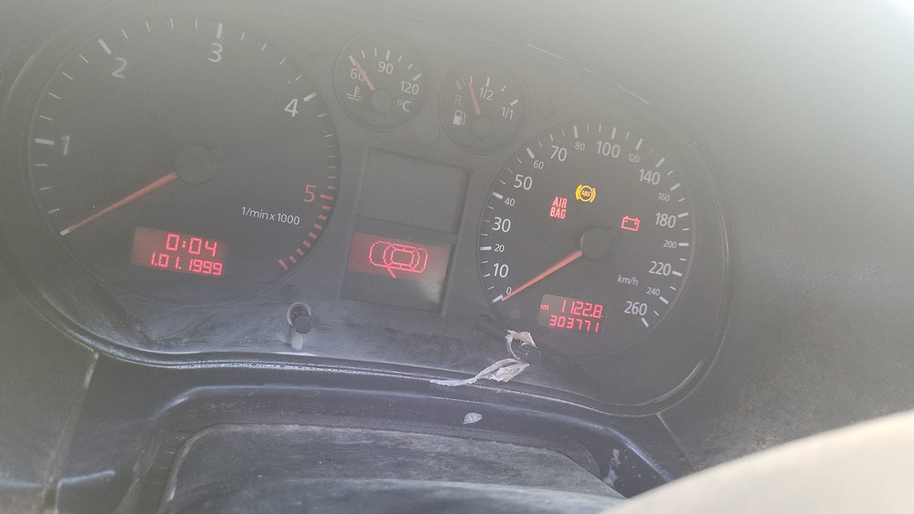 AUDI A3 (8L) 1.9 TDI Ambiente Motor 1,9 Ltr. - 81 kW TDI