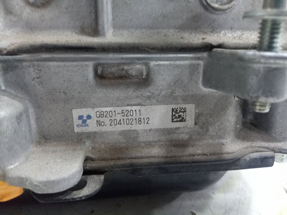 CONVERTIDOR TOYOTA YARIS Hybrid Feel!