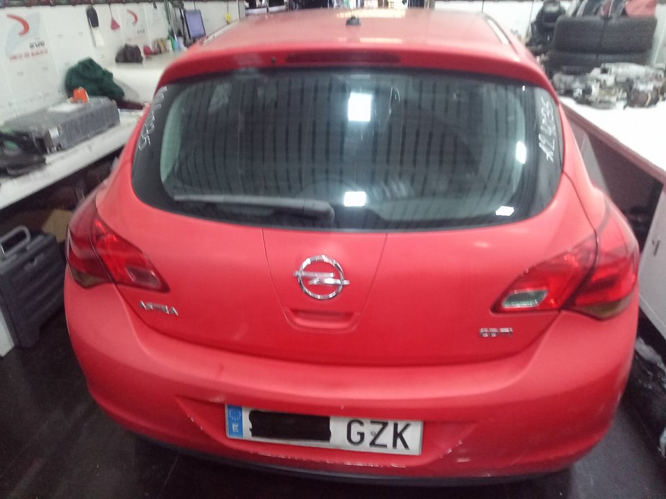 OPEL ASTRA J LIM. Cosmo Motor 1,7 Ltr. - 81 kW 16V CDTI