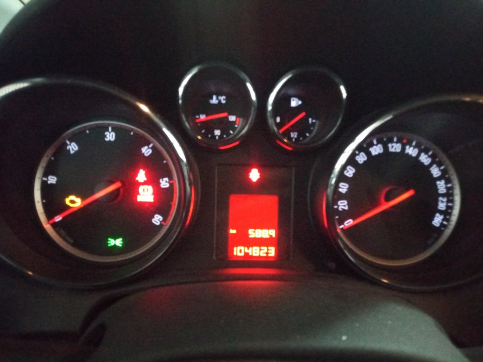 OPEL ASTRA J LIM. Cosmo Motor 1,7 Ltr. - 81 kW 16V CDTI