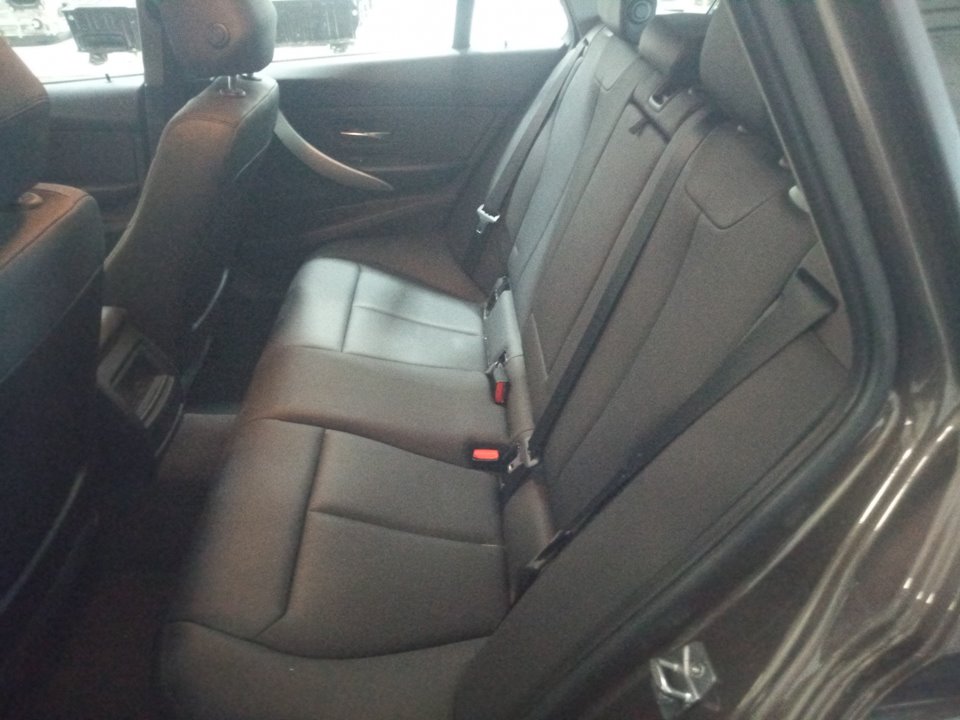 BMW SERIE 3 TOURING (F31) 318d Motor 2,0 Ltr. - 105 kW Turbodiesel