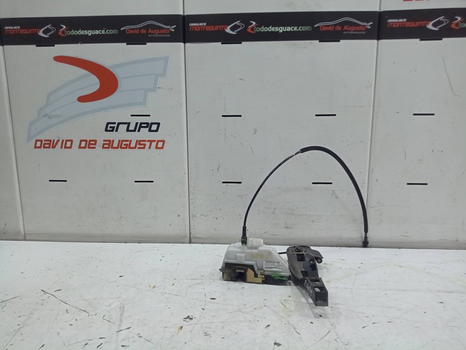 CERRADURA PUERTA DELANTERA DERECHA