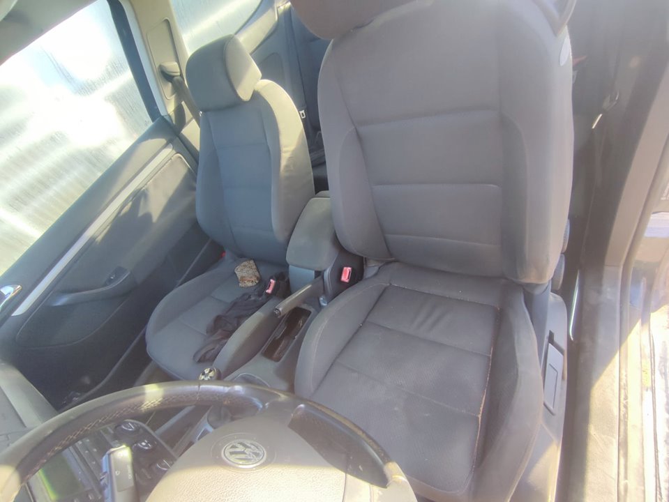 VOLKSWAGEN GOLF V BERLINA (1K1) Conceptline (E) Motor 1,9 Ltr. - 77 kW TDI