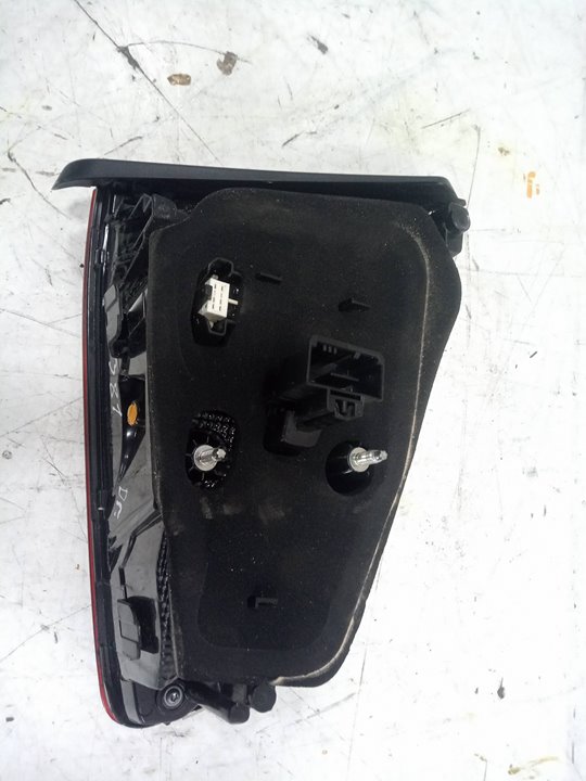 PILOTO INTERIOR TRASERO DERECHO VOLKSWAGEN GOLF VII LIM. (BQ1) Advance