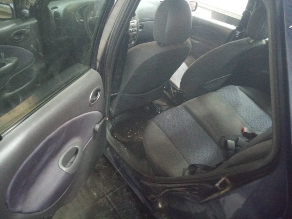 FORD FIESTA (CBK) Ambiente Motor 1,3 Ltr. - 44 kW CAT