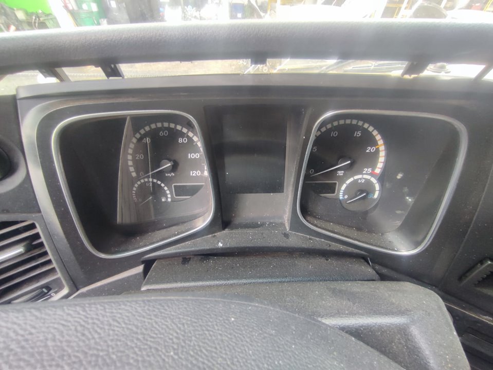 MERCEDES-BENZ ACTROS BM 963.XXX 2-ACHSER 18XX 4x2 SZM L BigSpace Motor 10,7 Ltr. - 315 kW R6 Diesel (OM 470)