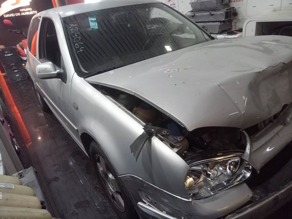 VOLKSWAGEN GOLF IV BERLINA (1J1) Básico Motor 1,6 Ltr. - 74 kW