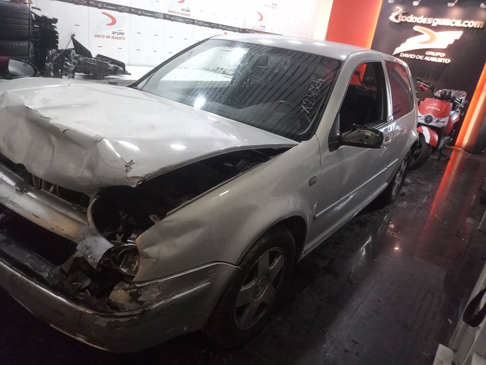 VOLKSWAGEN GOLF IV BERLINA (1J1) Básico Motor 1,6 Ltr. - 74 kW