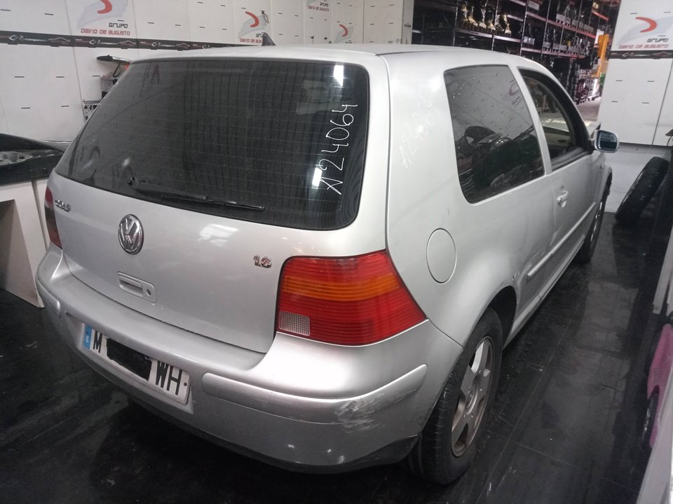 VOLKSWAGEN GOLF IV BERLINA (1J1) Básico Motor 1,6 Ltr. - 74 kW