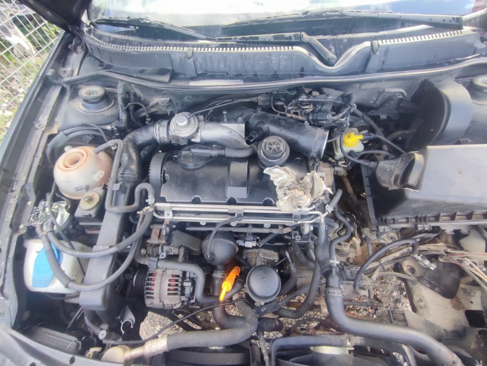 SEAT LEON (1M1) Signo Motor 1,9 Ltr. - 96 kW TDI