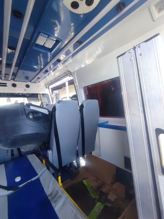 IVECO DAILY CONF. PAQUETERÍA (SOMMER) Cabina simple 35 S... batalla 3750 Motor 2,3 Ltr. - 78 kW Diesel CAT foto 6
