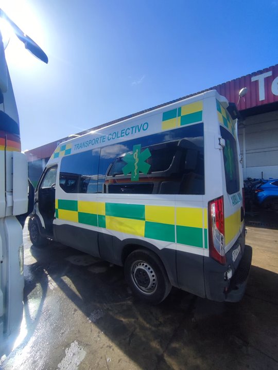 IVECO DAILY CONF. PAQUETERÍA (SOMMER) Cabina simple 35 S... batalla 3750 Motor 2,3 Ltr. - 78 kW Diesel CAT foto 7