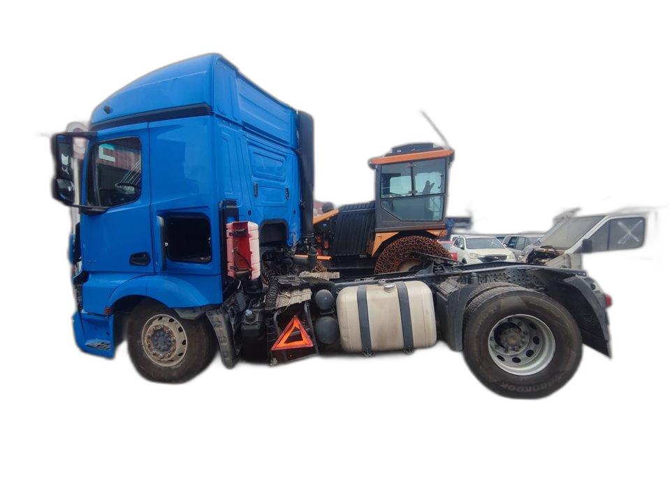 MERCEDES-BENZ ACTROS BM 963.XXX 2-ACHSER 18XX 4x2 SZM L BigSpace Motor 10,7 Ltr. - 315 kW R6 Diesel (OM 470)