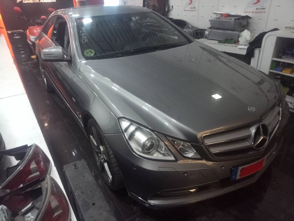 MERCEDES-BENZ CLASE CLK (W207) COUPE E 350 CDI BlueEfficiency (207.323) Motor 3,0 Ltr. - 195 kW CDI CAT