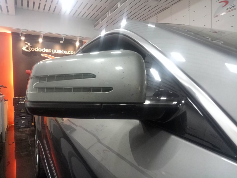 MERCEDES-BENZ CLASE CLK (W207) COUPE E 350 CDI BlueEfficiency (207.323) Motor 3,0 Ltr. - 195 kW CDI CAT