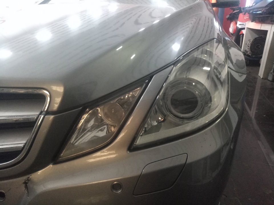 MERCEDES-BENZ CLASE CLK (W207) COUPE E 350 CDI BlueEfficiency (207.323) Motor 3,0 Ltr. - 195 kW CDI CAT