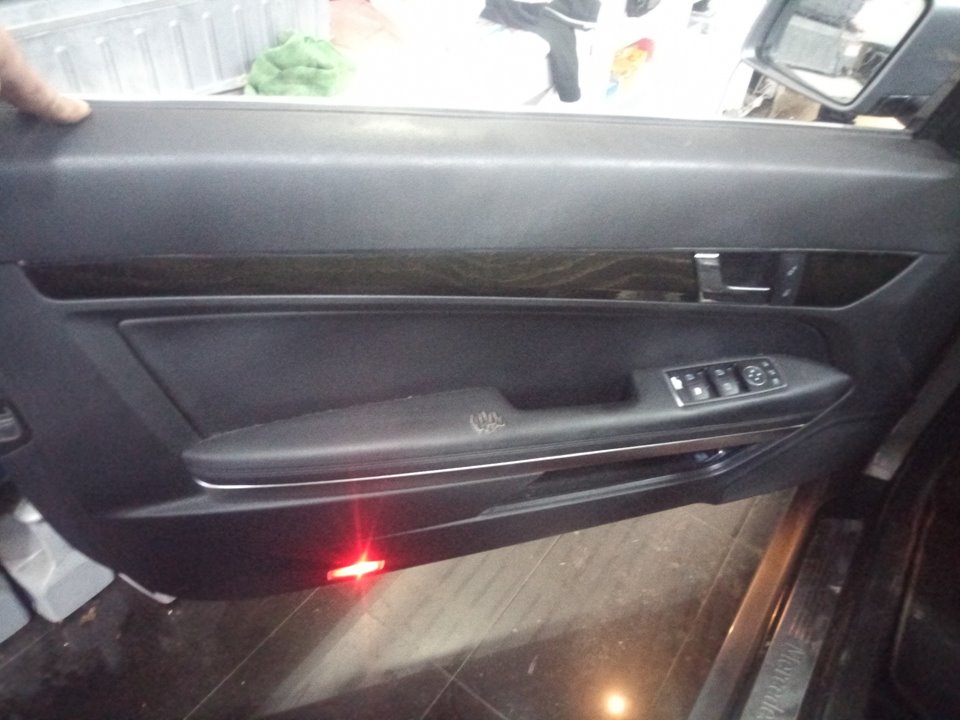 MERCEDES-BENZ CLASE CLK (W207) COUPE E 350 CDI BlueEfficiency (207.323) Motor 3,0 Ltr. - 195 kW CDI CAT