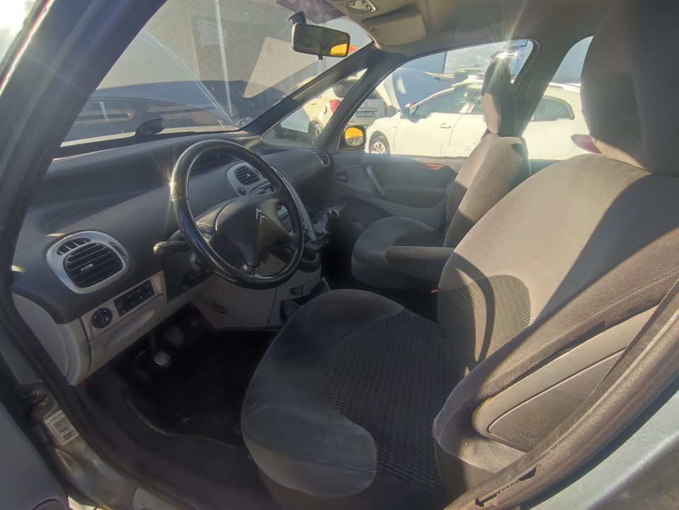 CITROEN XSARA PICASSO 1.6 HDi 110 Exclusive Plus Motor 1,6 Ltr. - 80 kW HDi CAT (9HY / DV6TED4)