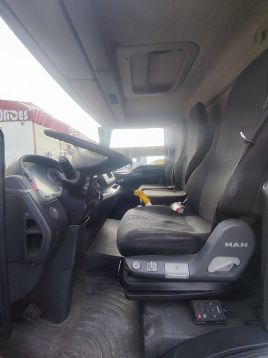 MAN TG - L 10.XXX 10.210   Chasis C (Compact) Motor 4,6 Ltr. - 151 kW Diesel