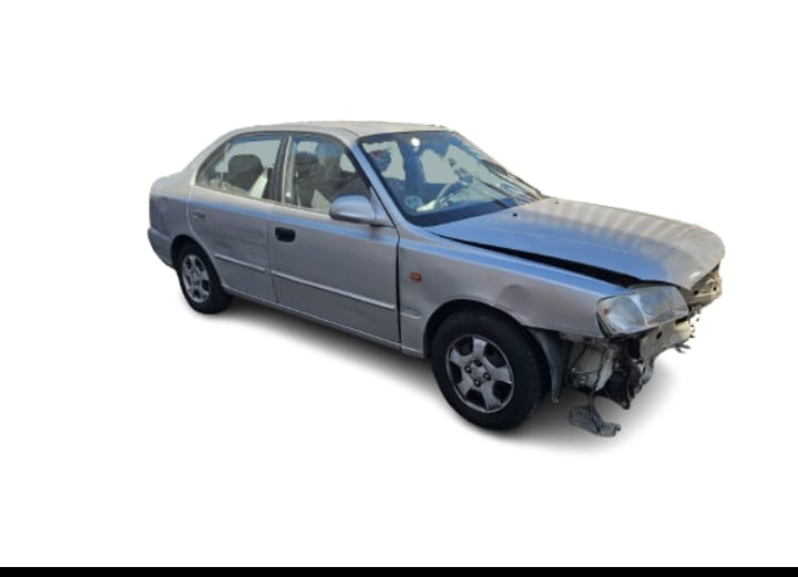 HYUNDAI ACCENT (LC) GL 4P Motor 1,3 Ltr. - 63 kW CAT
