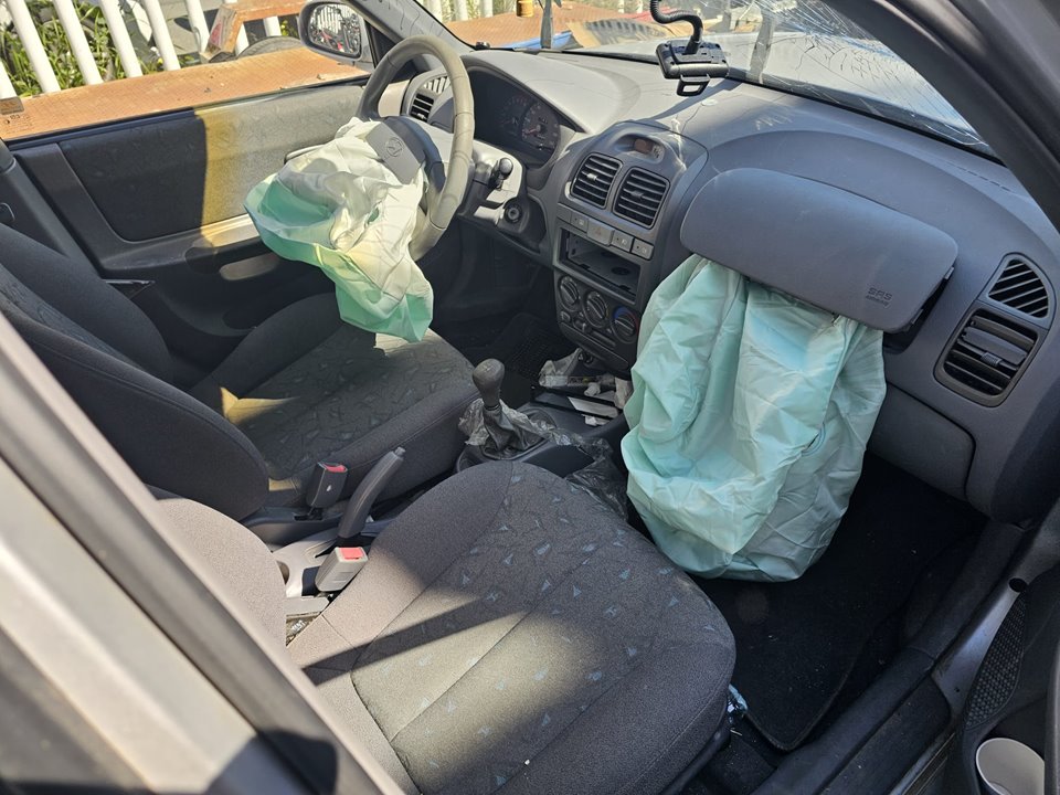 HYUNDAI ACCENT (LC) GL 4P Motor 1,3 Ltr. - 63 kW CAT
