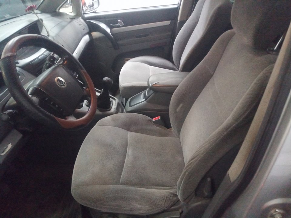 SSANGYONG RODIUS Xdi Motor 2,7 Ltr. - 120 kW Turbodiesel CAT