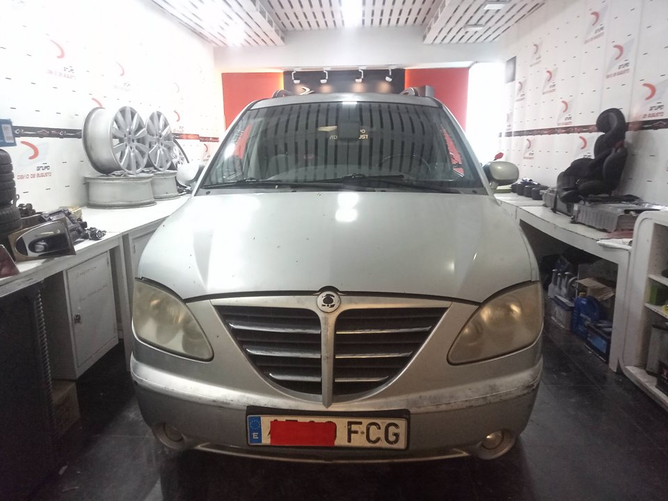 SSANGYONG RODIUS Xdi Motor 2,7 Ltr. - 120 kW Turbodiesel CAT