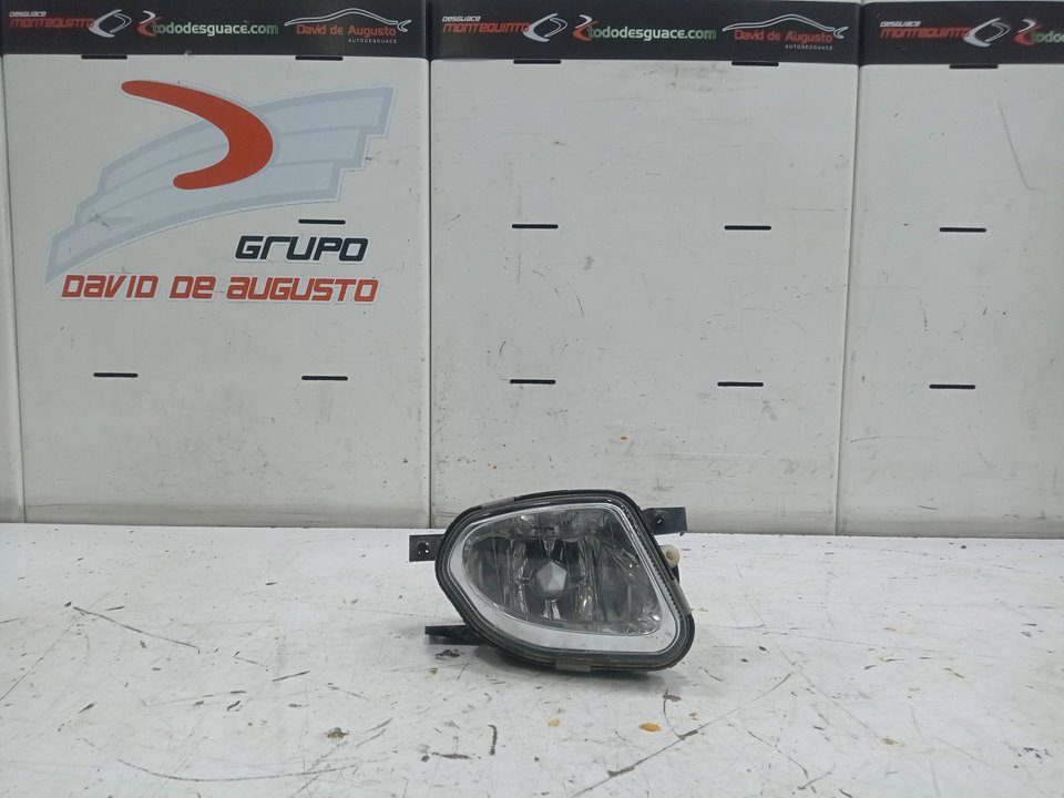FARO ANTINIEBLA DERECHO