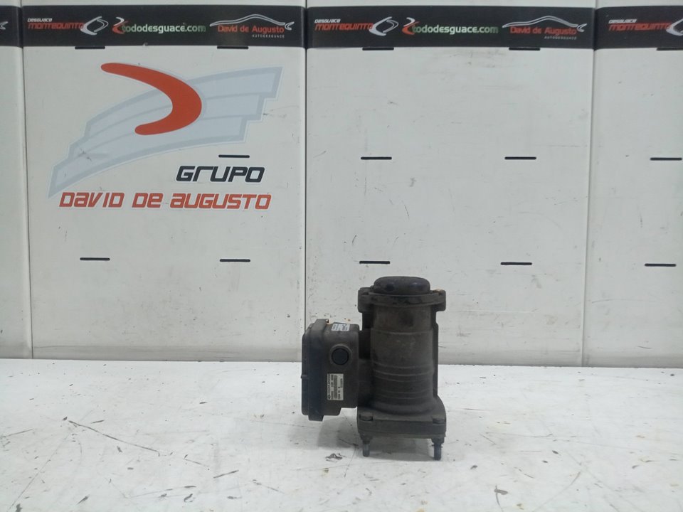 VALVULA EBS RENAULT MAGNUM AB 2005 Cabina adel.tractor semirr. GV     4X2    4XX.18 Gran espacio