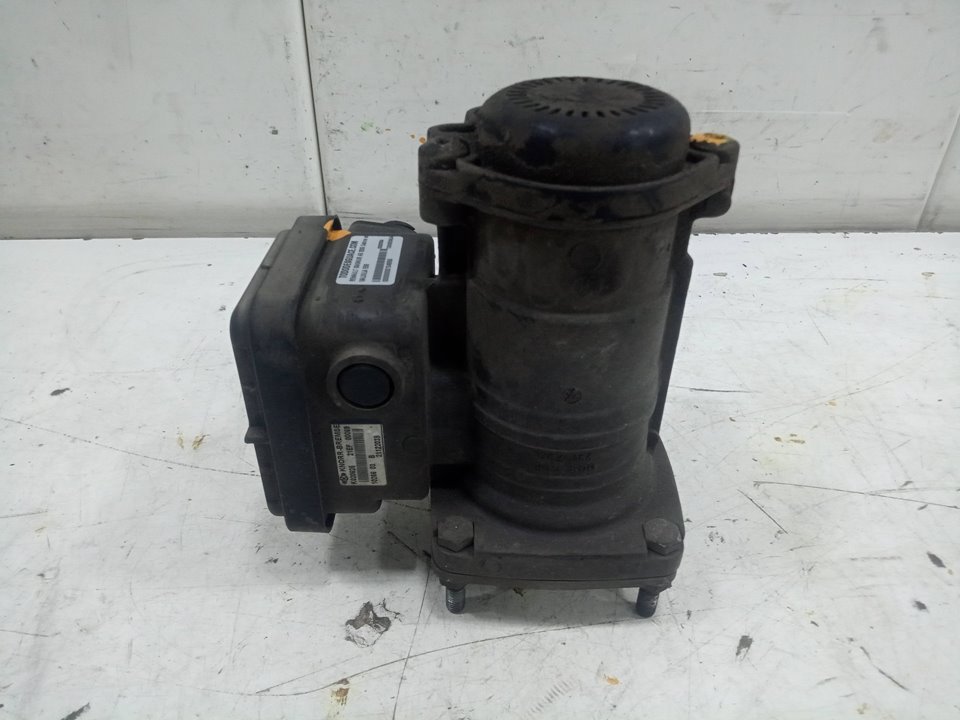 VALVULA EBS RENAULT MAGNUM AB 2005 Cabina adel.tractor semirr. GV     4X2    4XX.18 Gran espacio