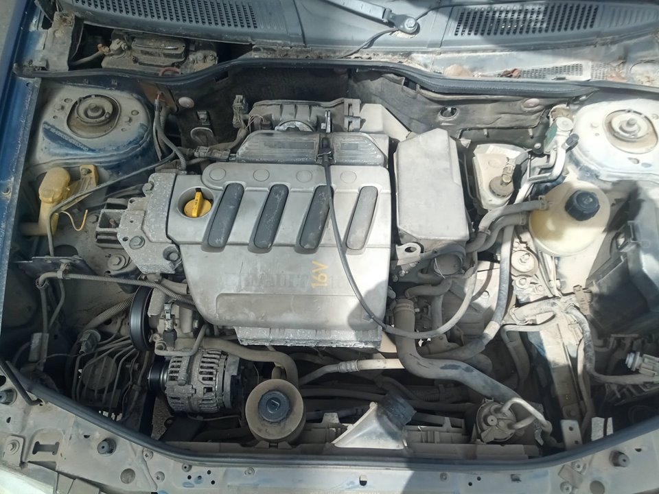 RENAULT MEGANE I FASE 2 BERLINA (BA0) 1.6 16V Authentique (BA01/04/11) Motor 1,6 Ltr. - 79 kW