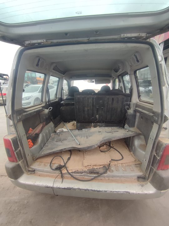 PEUGEOT PARTNER (S2) Combiespace Motor 1,9 Ltr. - 51 kW Diesel