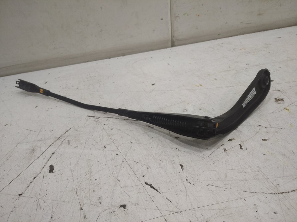 BRAZO LIMPIA DELANTERO DERECHO BMW SERIE 3 GRAN TURISMO (F34) 318d   |   03.13 - 12.15