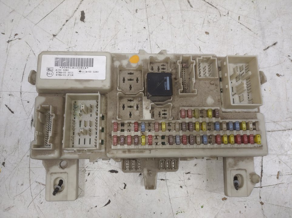 MODULO ECU CAJA FUSIBLES FORD FOCUS LIM. (CB4) Trend