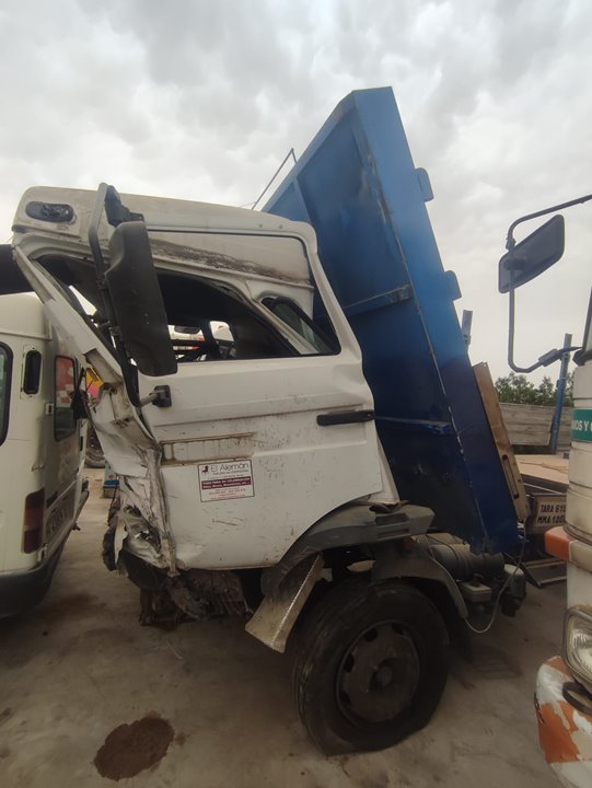 RENAULT M 180.13/C MIDLINER E2 FKI   Modelo 180.13   132 KW Cabina doble Motor 6,2 Ltr. - 132 kW Diesel