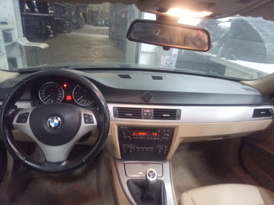 BMW SERIE 3 BERLINA (E90) 320d Motor 2,0 Ltr. - 120 kW 16V Diesel