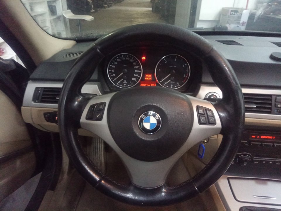 BMW SERIE 3 BERLINA (E90) 320d Motor 2,0 Ltr. - 120 kW 16V Diesel