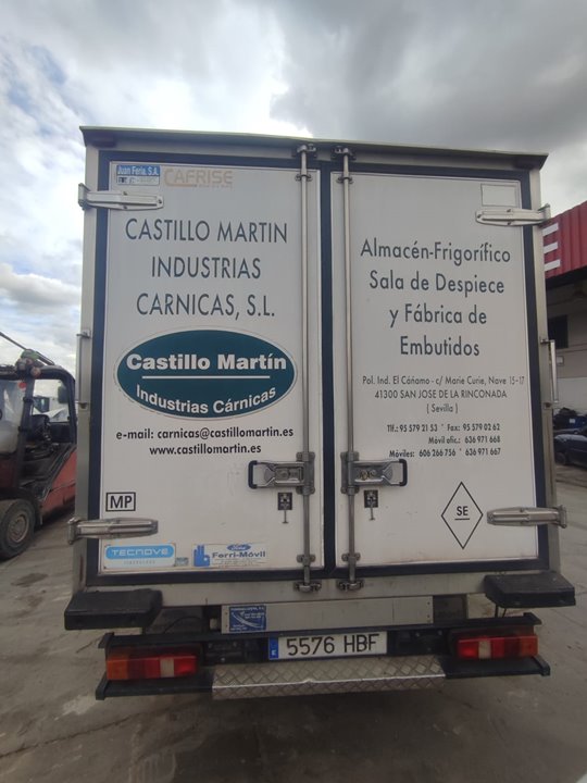 FORD TRANSIT CAJA CERRADA '06 FT 350 L   (largo)   LKW   (Camion) Motor 3,2 Ltr. - 147 kW TDCi CAT