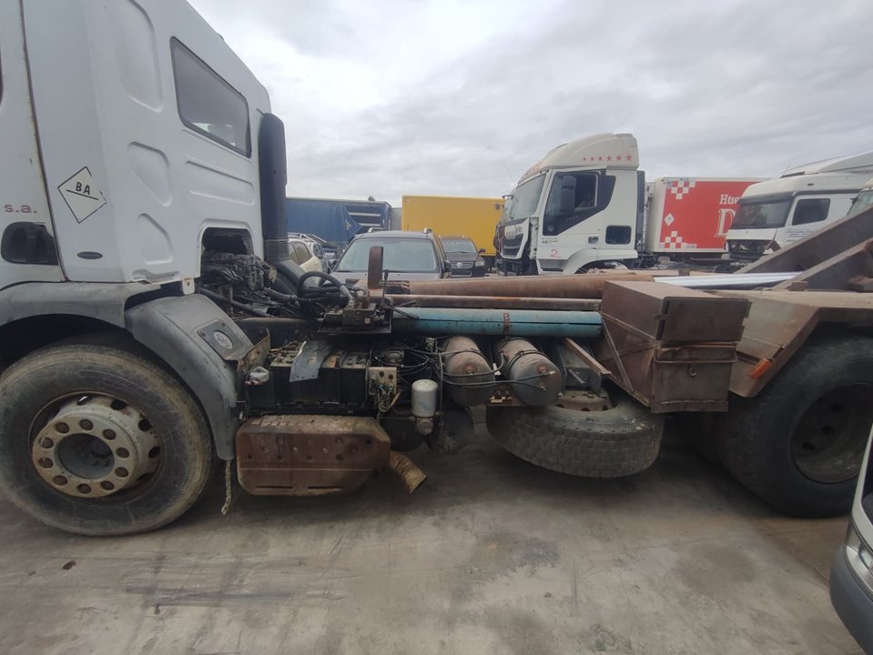 RENAULT PREMIUM PR 4X2  22ACA3DAC 6.200 CM3