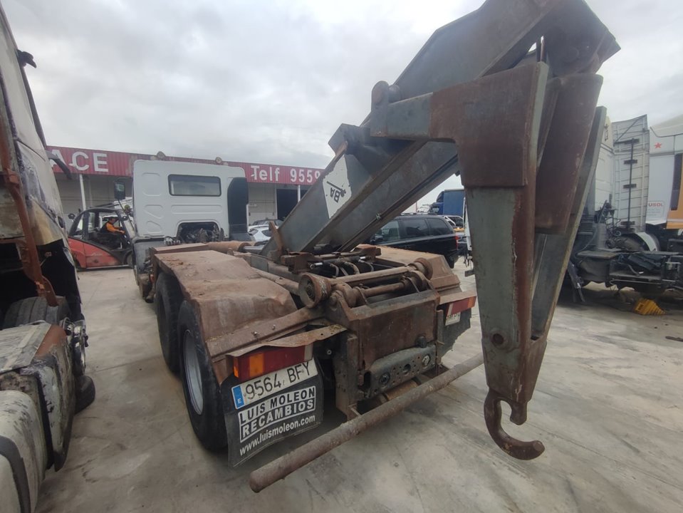 RENAULT PREMIUM PR 4X2  22ACA3DAC 6.200 CM3