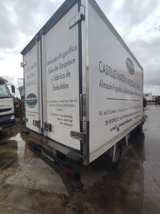 NISSAN CABSTAR ->09.06 Cabstar 35.XX Cabina simple Cabina individual Motor 3,0 Ltr. - 110 kW Diesel
