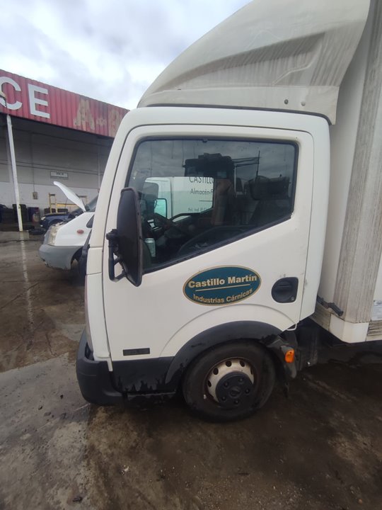 NISSAN CABSTAR ->09.06 Cabstar 35.XX Cabina simple Cabina individual Motor 3,0 Ltr. - 110 kW Diesel