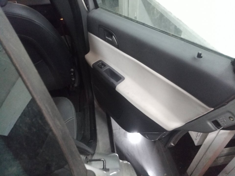VOLVO V50 FAMILIAR 2.4 Kinetic Motor 2,4 Ltr. - 103 kW CAT