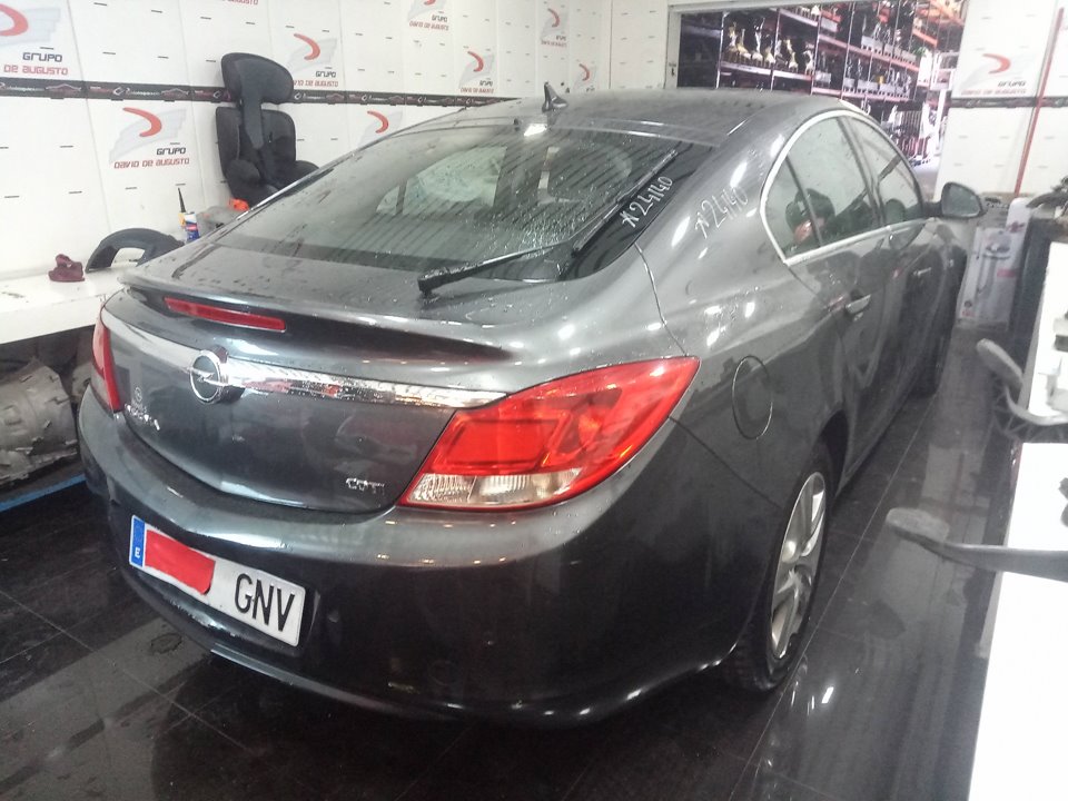 OPEL INSIGNIA BERLINA Cosmo Motor 2,0 Ltr. - 96 kW CDTI CAT